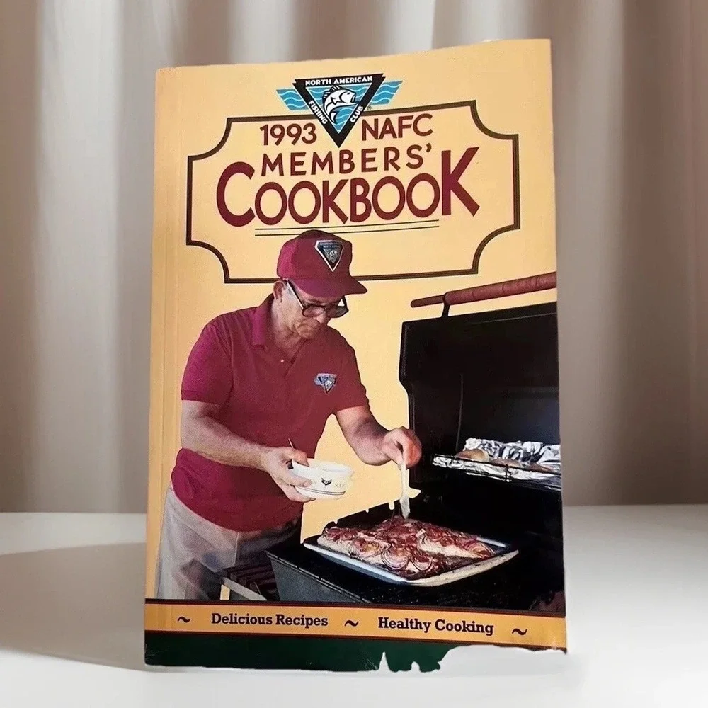 Vintage 1993 NAFC North‎ American Fishing Club Members' Cookbook by Steve Penna.